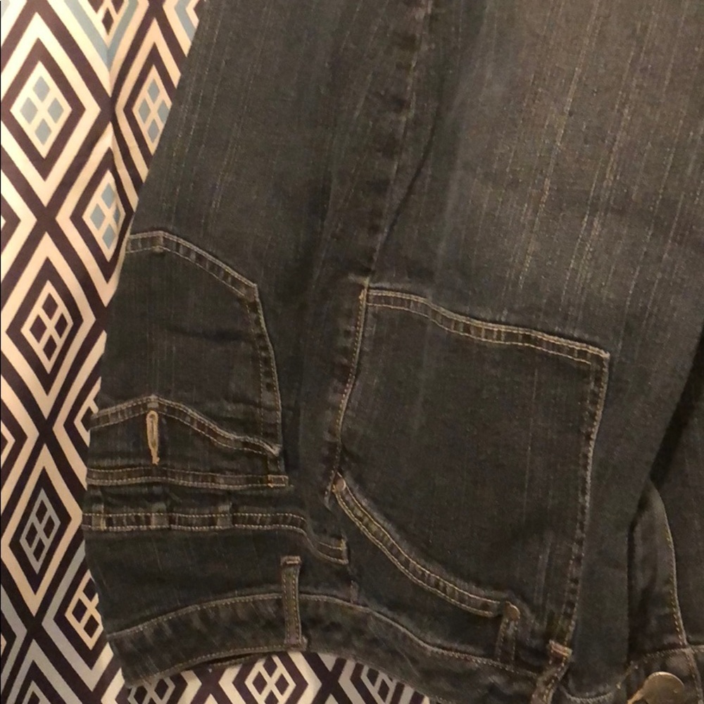 Jeans - Picture 2 of 4